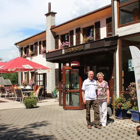 Szálloda Kelten-hotel Sünna